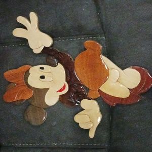 Minnie wooden wall decor